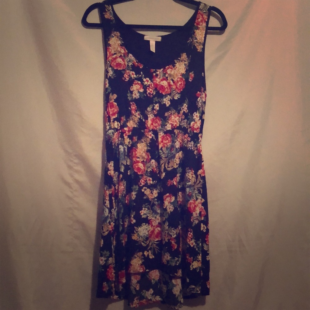 Size large hi-low floral summer mini dress.
